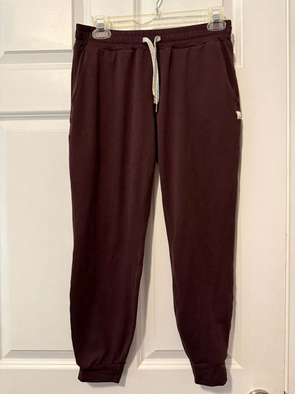 Vuori Performance Jogger Pants Chocolate Brown Drawstring Cuffs Size S